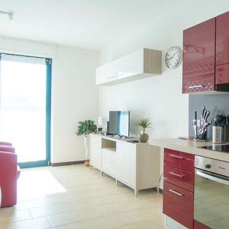 Apartment Victoria, cozy studio flat near Leonardo Academy Sesto Calende Exterior foto